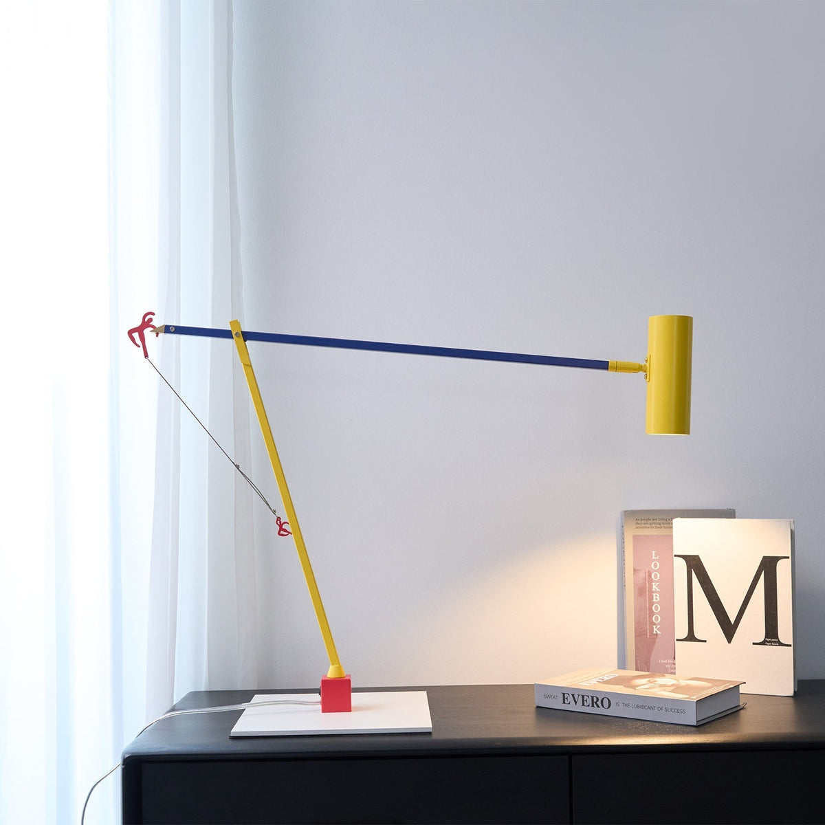 Ember lámpara de mesa moderna minimalista