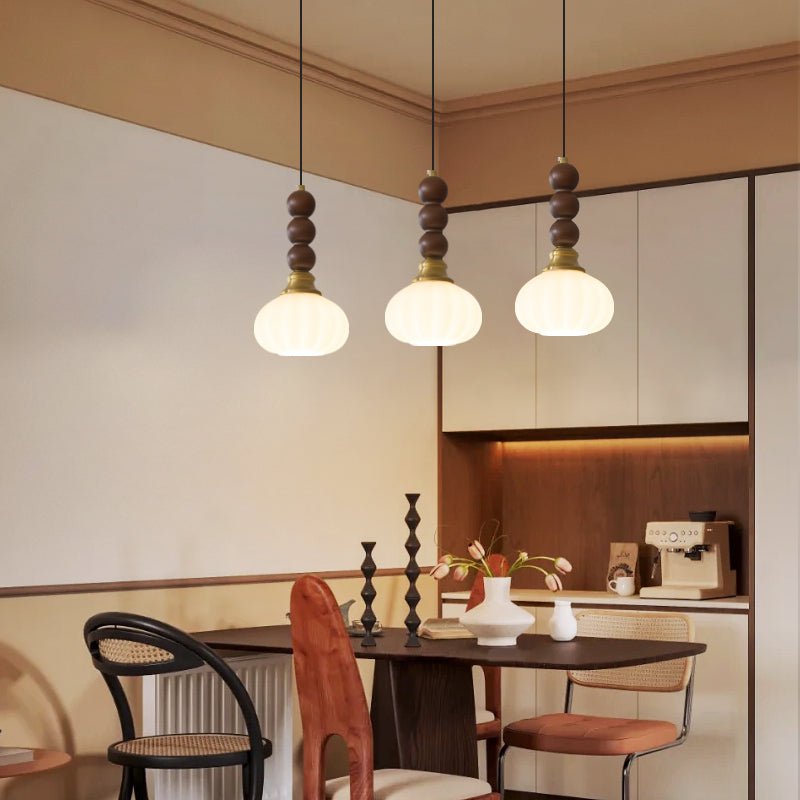 Vothaila lámpara colgante con elegancia tradicional y estilo vintage de vidrio, madera