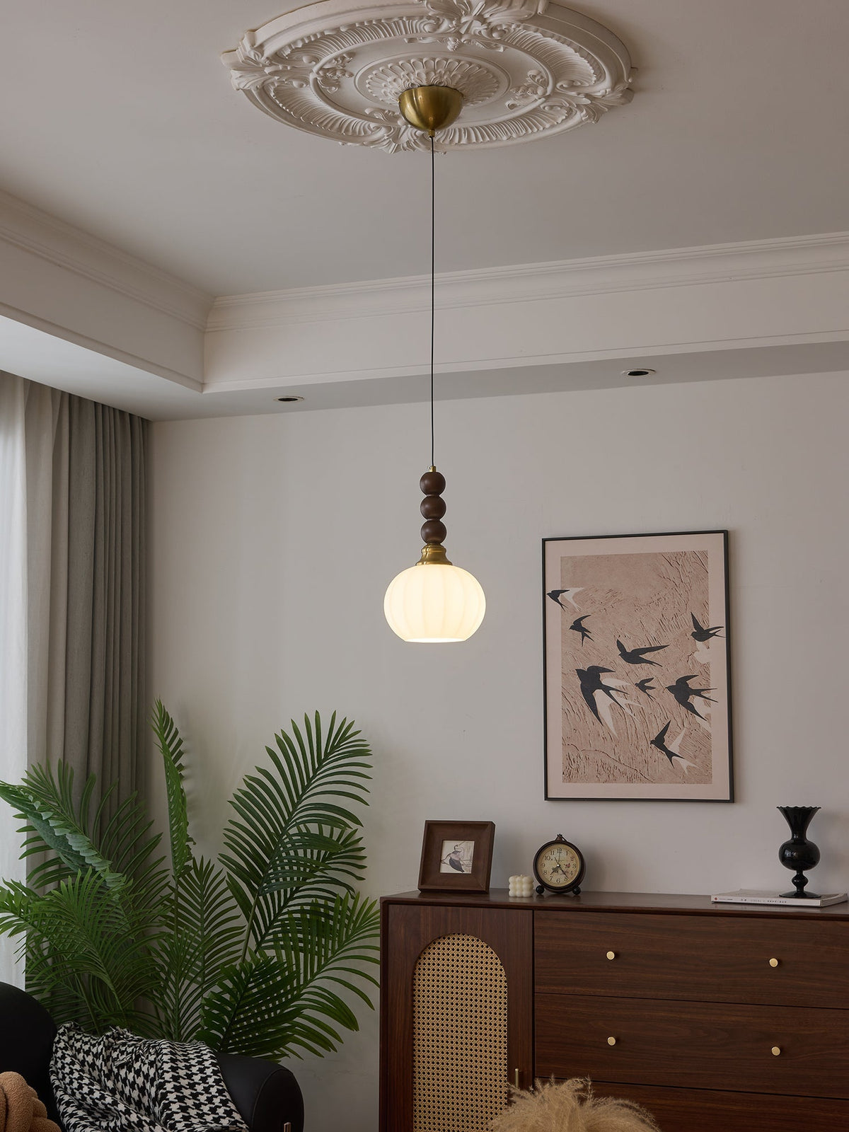 Vothaila lámpara colgante con elegancia tradicional y estilo vintage de vidrio, madera