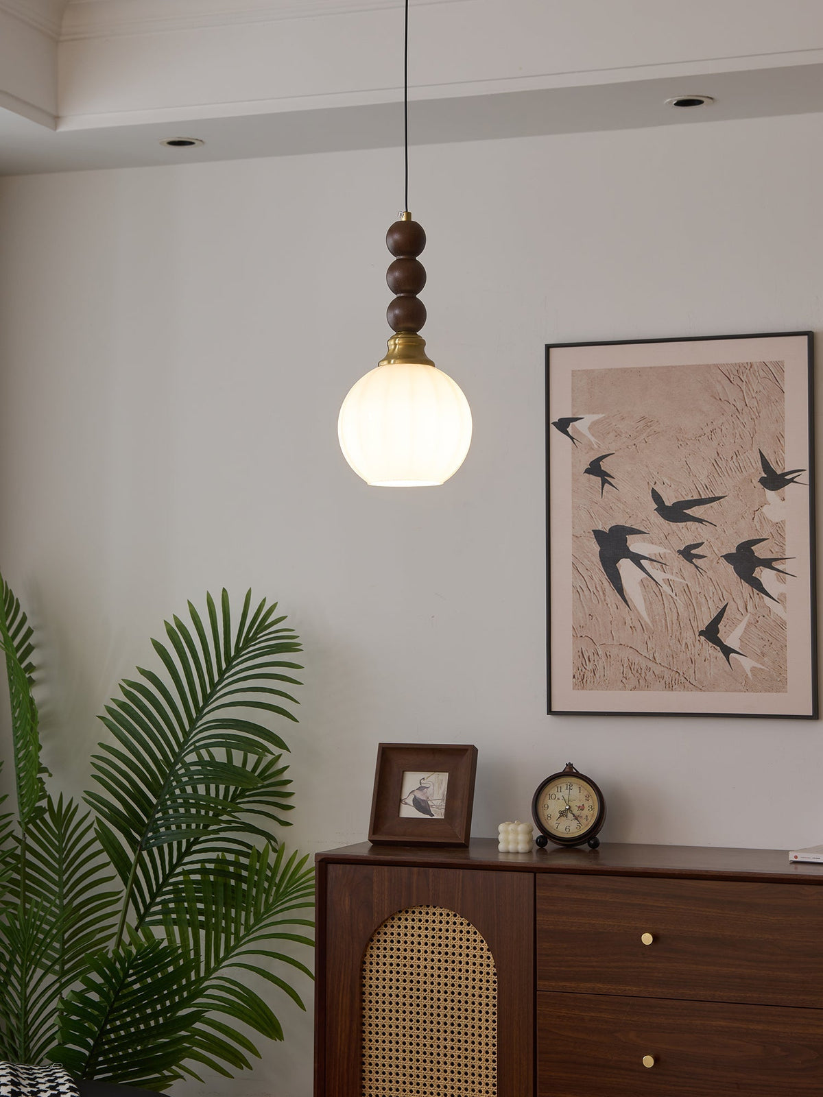 Vothaila lámpara colgante con elegancia tradicional y estilo vintage de vidrio, madera