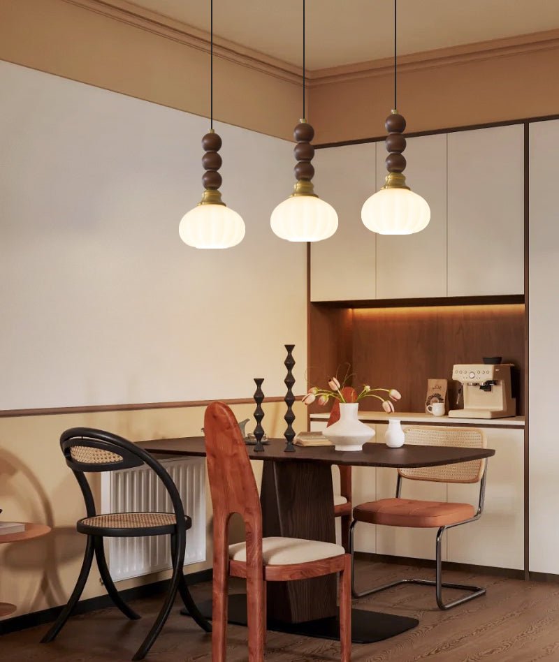 Vothaila lámpara colgante con elegancia tradicional y estilo vintage de vidrio, madera