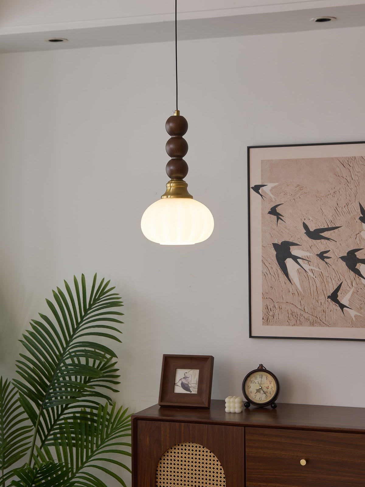 Vothaila lámpara colgante con elegancia tradicional y estilo vintage de vidrio, madera