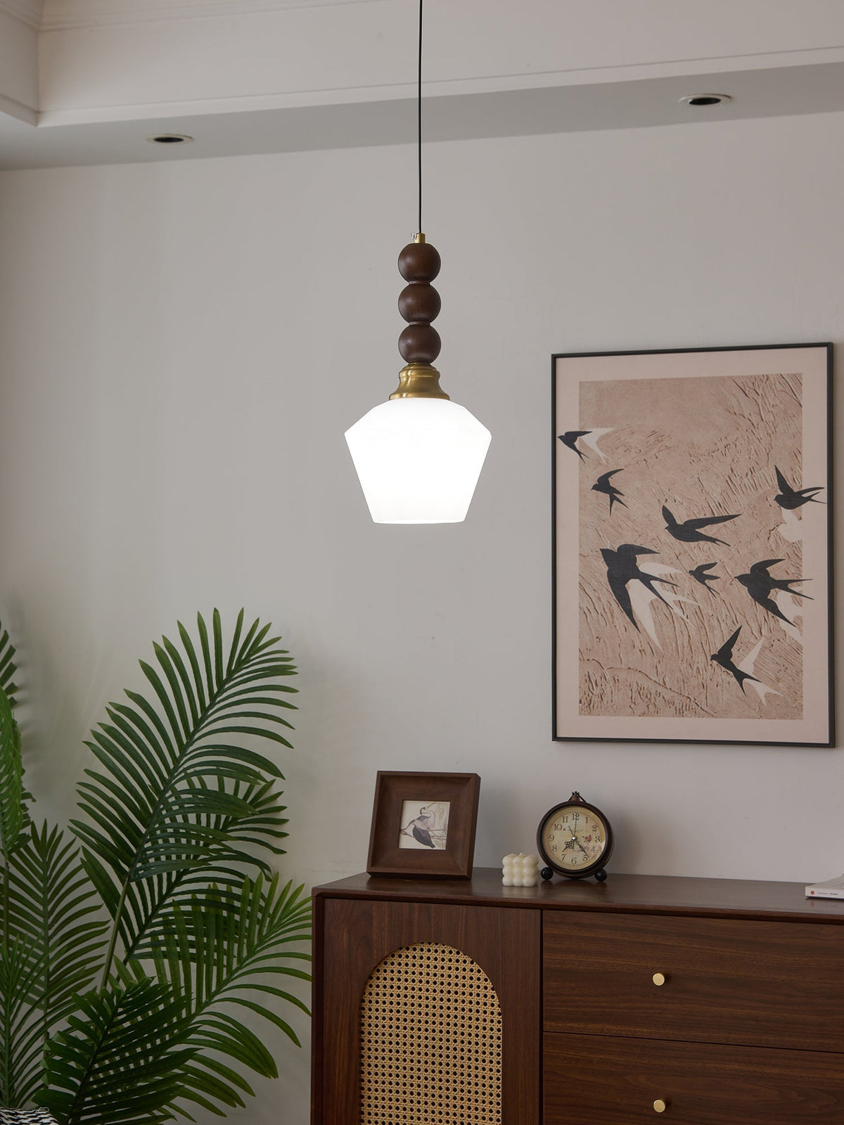 Vothaila lámpara colgante con elegancia tradicional y estilo vintage de vidrio, madera