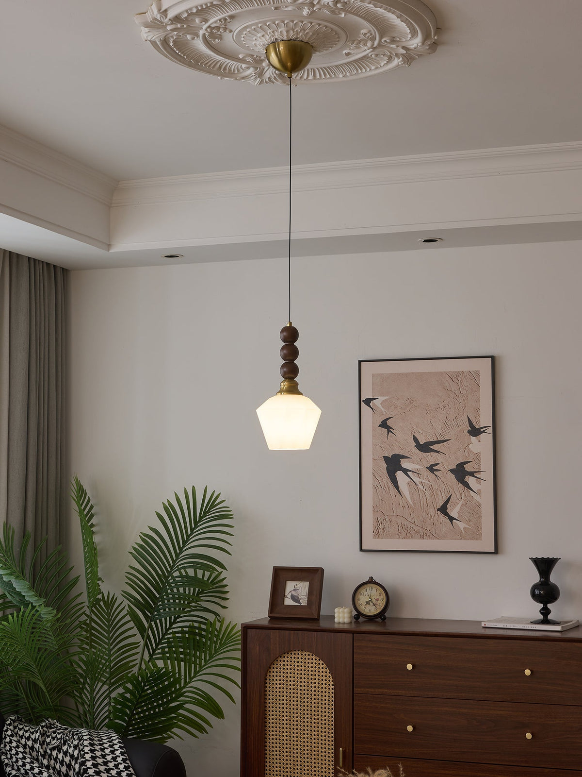 Vothaila lámpara colgante con elegancia tradicional y estilo vintage de vidrio, madera