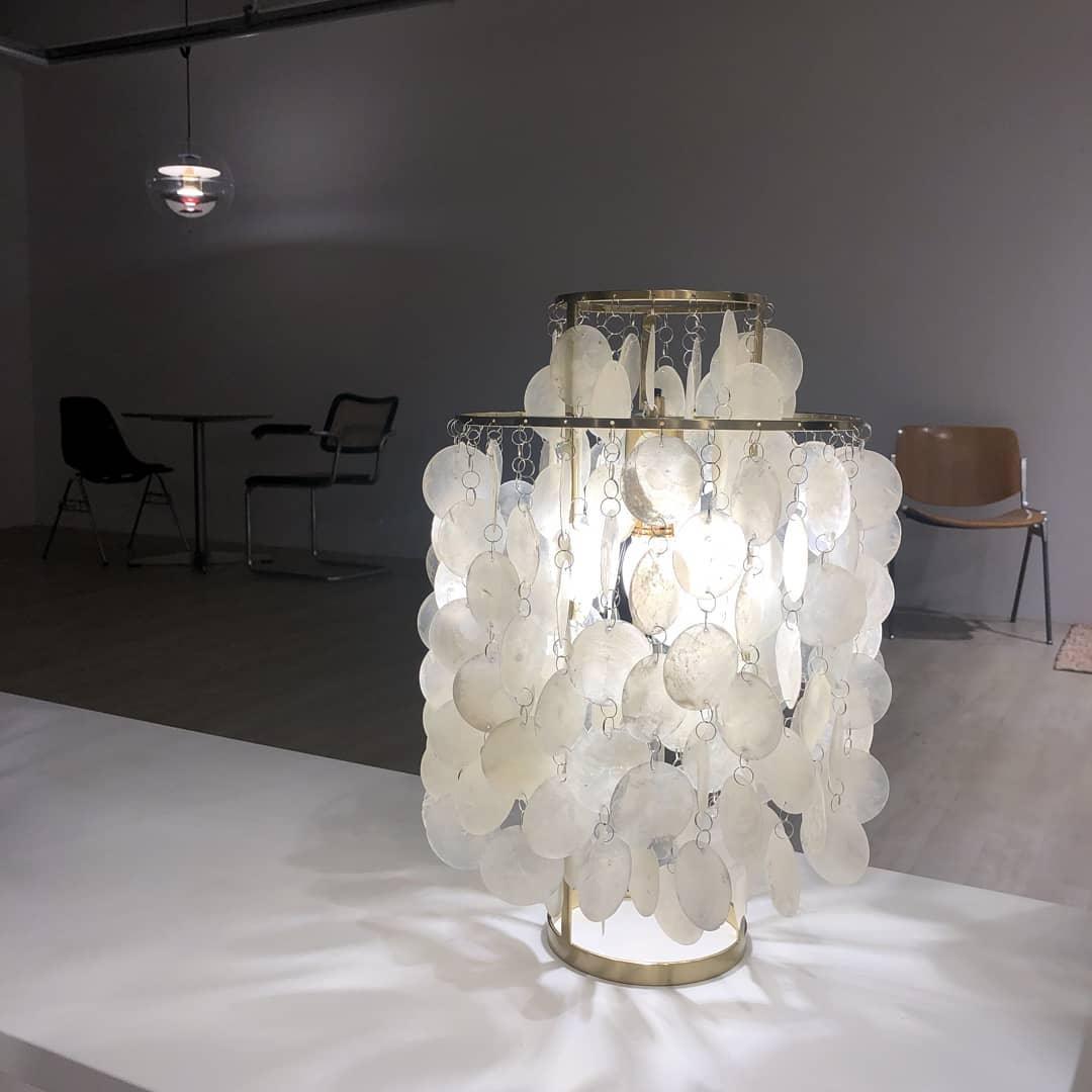 Dius lámpara de mesa de lujo
