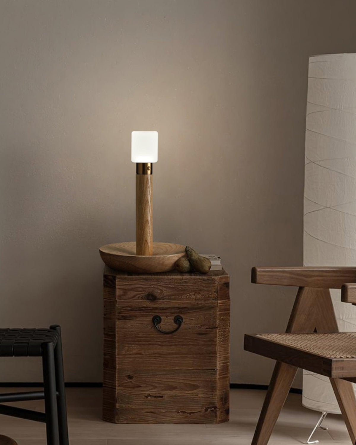 Lumaice lámpara de mesa minimalista de madera