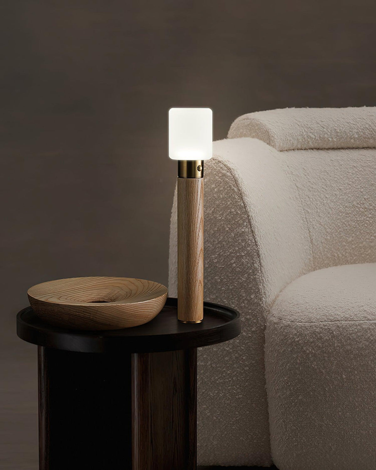 Lumaice lámpara de mesa minimalista de madera