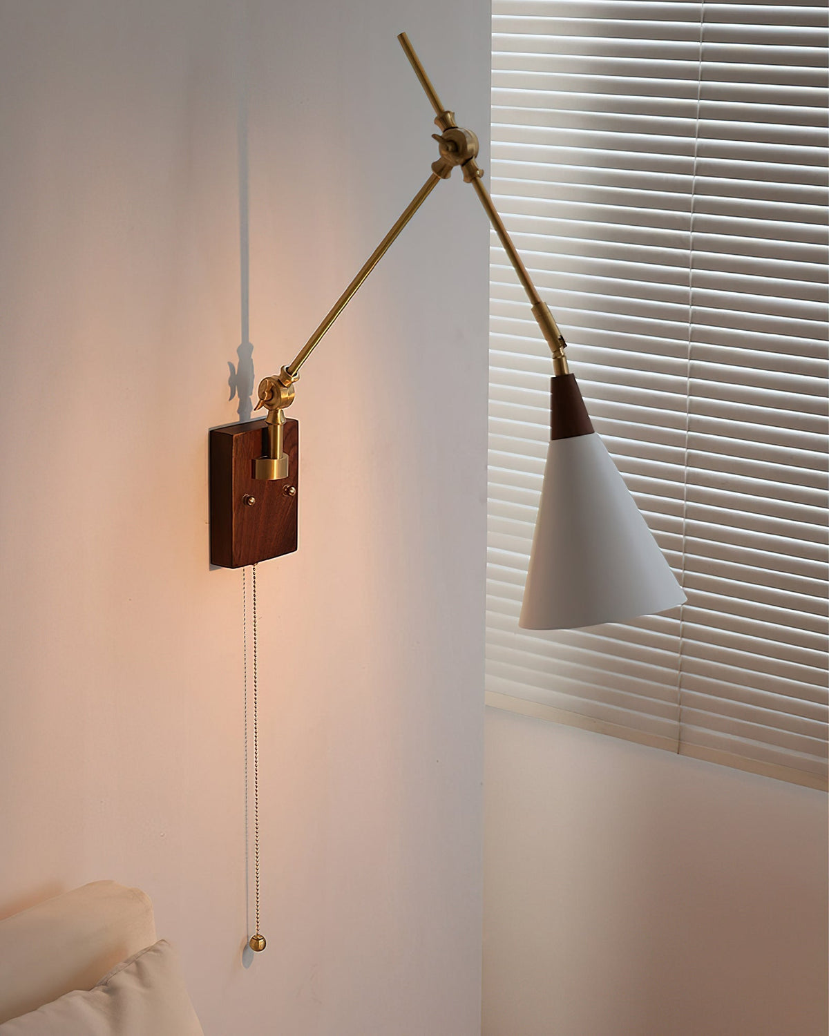Laurent aplique de pared con brazo oscilante