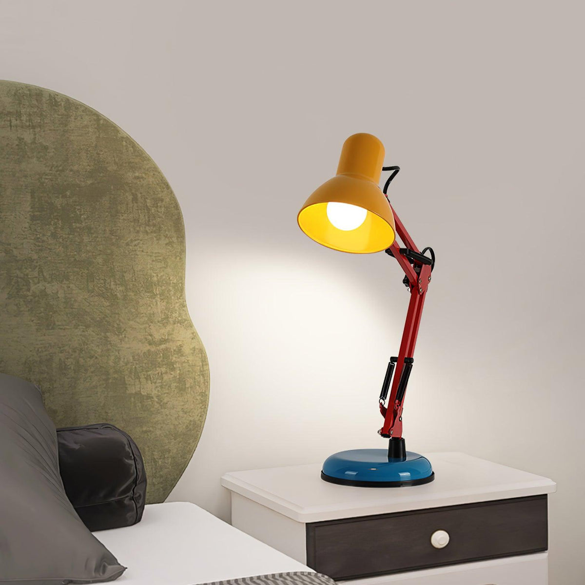 Aven lámpara de mesa moderna