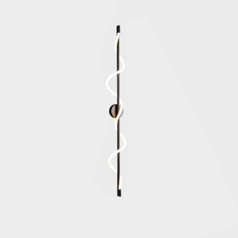 Nivelo aplique de pared escultórico de latón y silicona