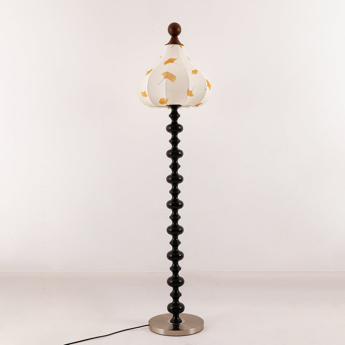 Gagell lámpara de pie elegante de madera y tejido
