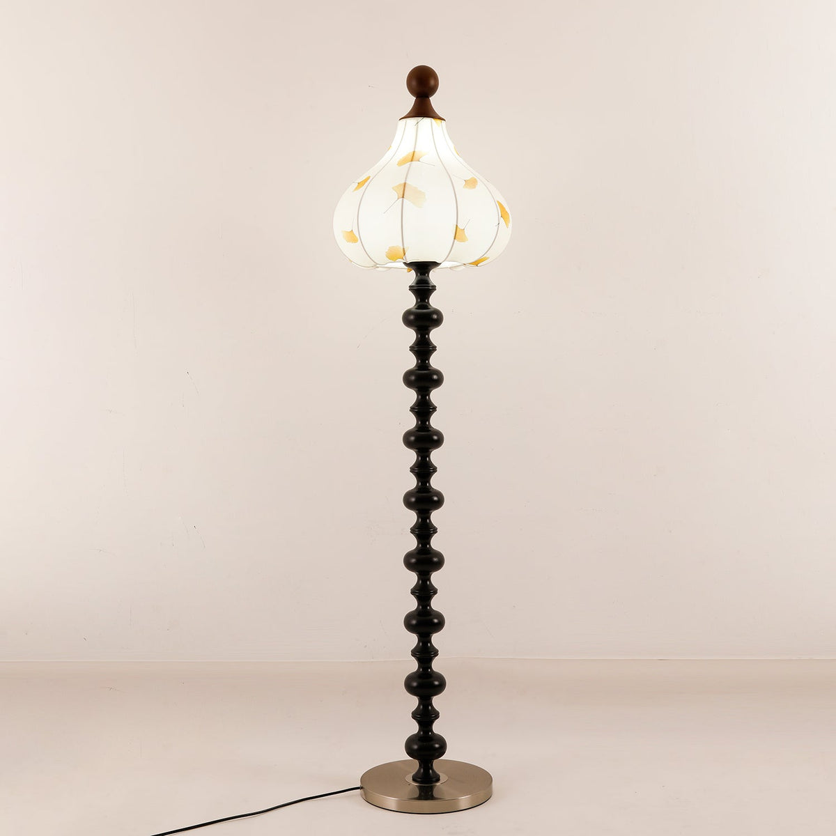 Gagell lámpara de pie elegante de madera y tejido