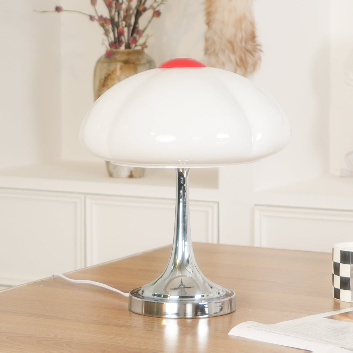 Bin lámpara de mesa moderna