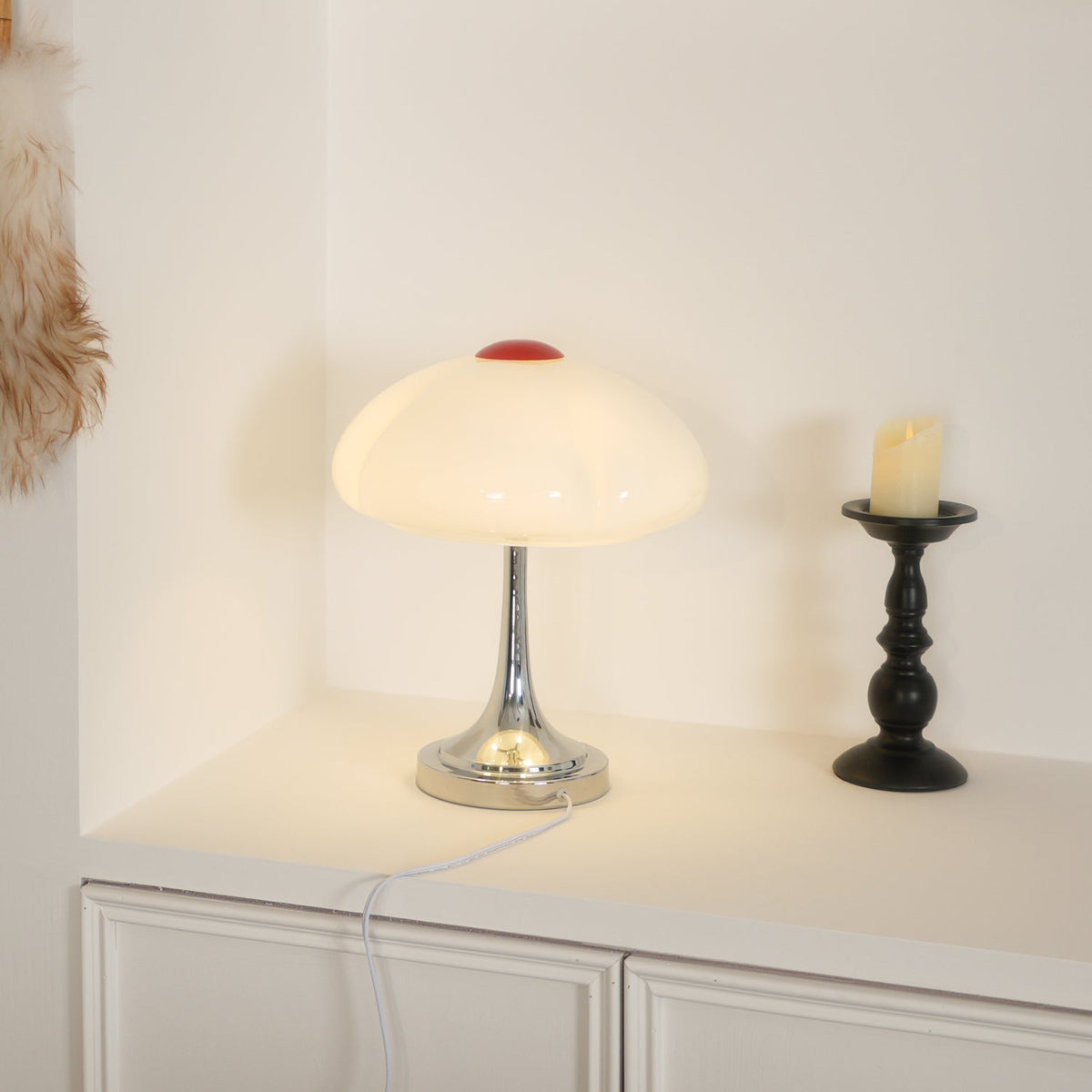 Bin lámpara de mesa moderna