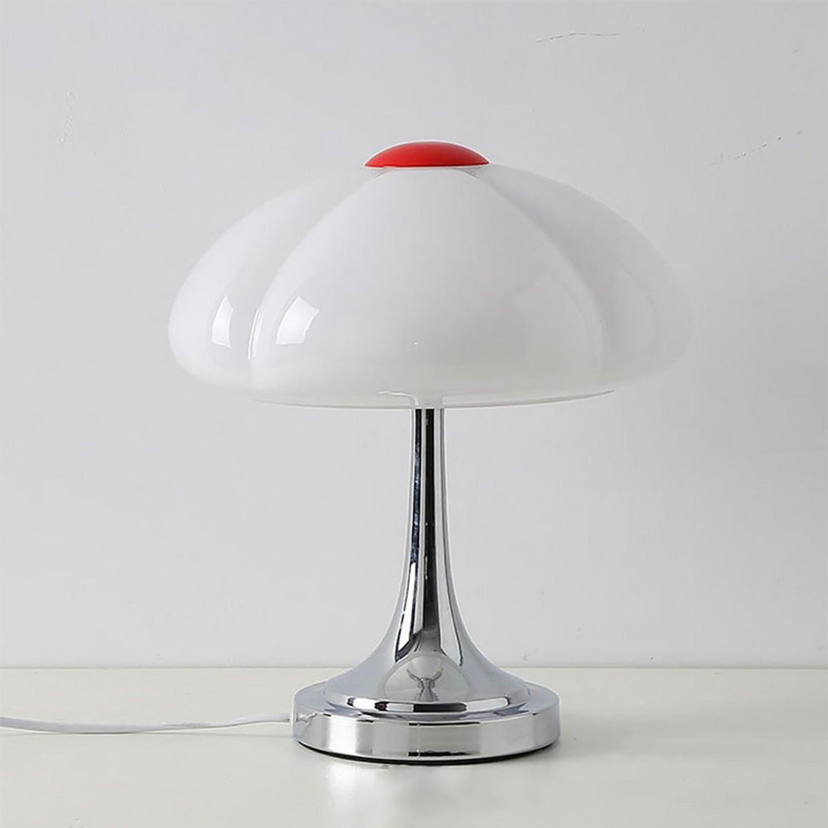 Bin lámpara de mesa moderna