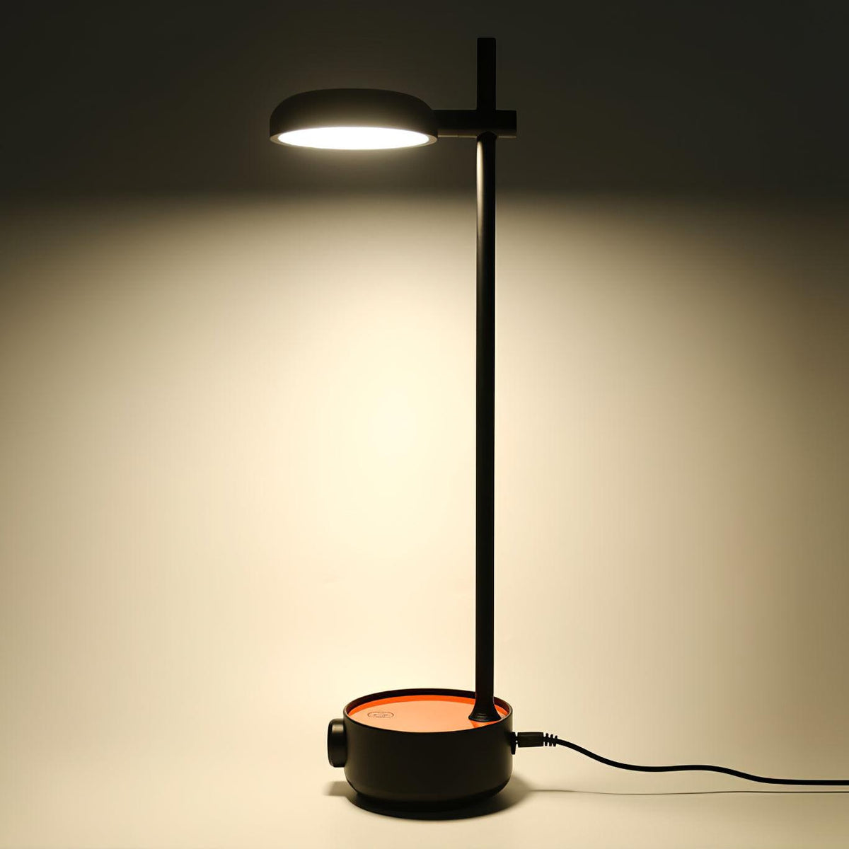 Xylore lámpara de mesa contemporánea