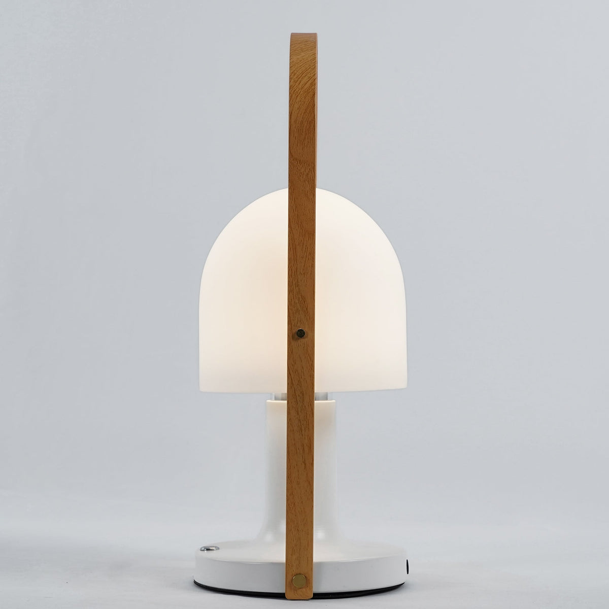 Nerys lámpara de mesa escandinava