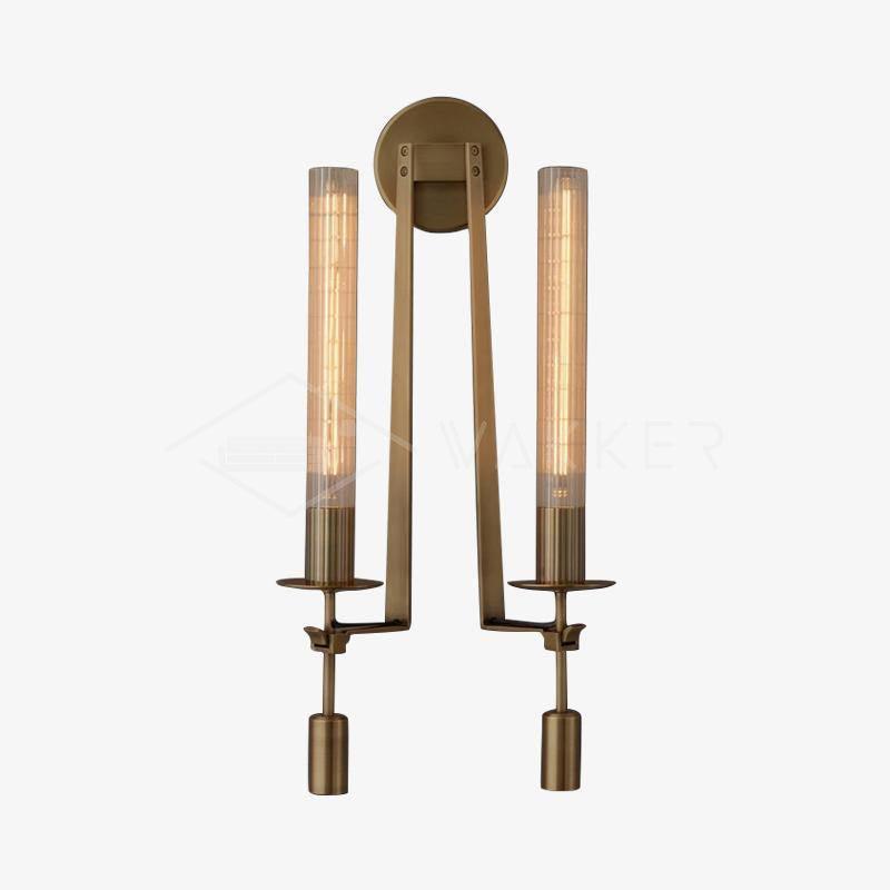 Veloora aplique de pared minimalista en latón con vidrio esmerilado