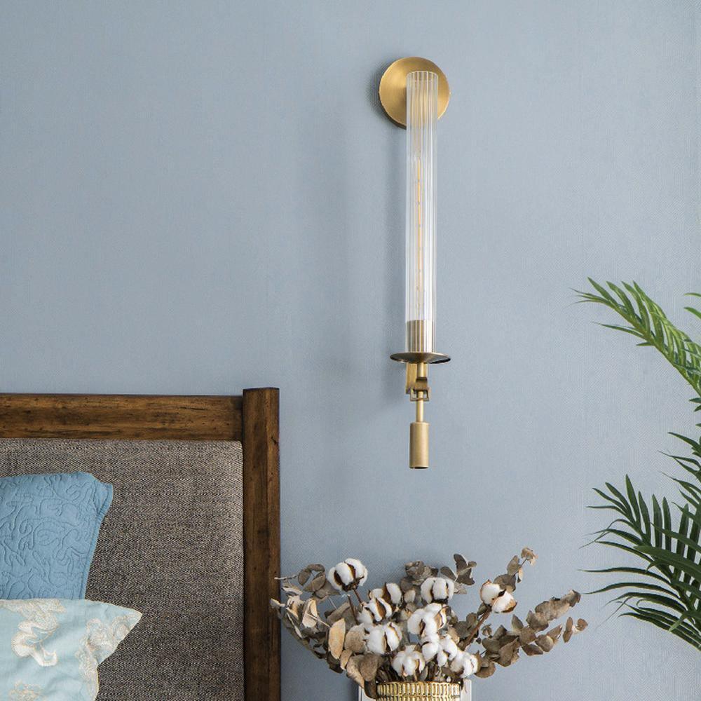 Ceshaisra aplique de pared en latón con vidrio y enchufe enchufable