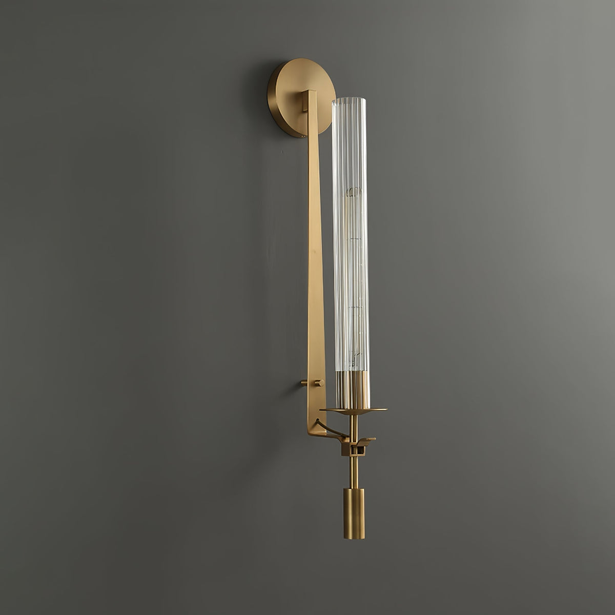 Veloora aplique de pared minimalista en latón con vidrio esmerilado