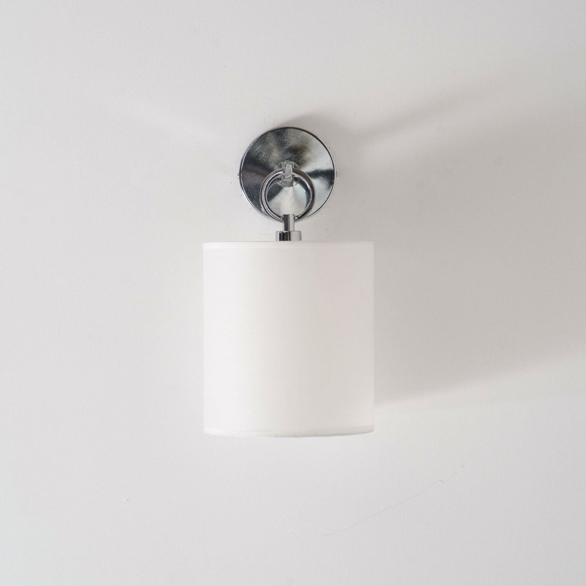 Calenina aplique de pared
