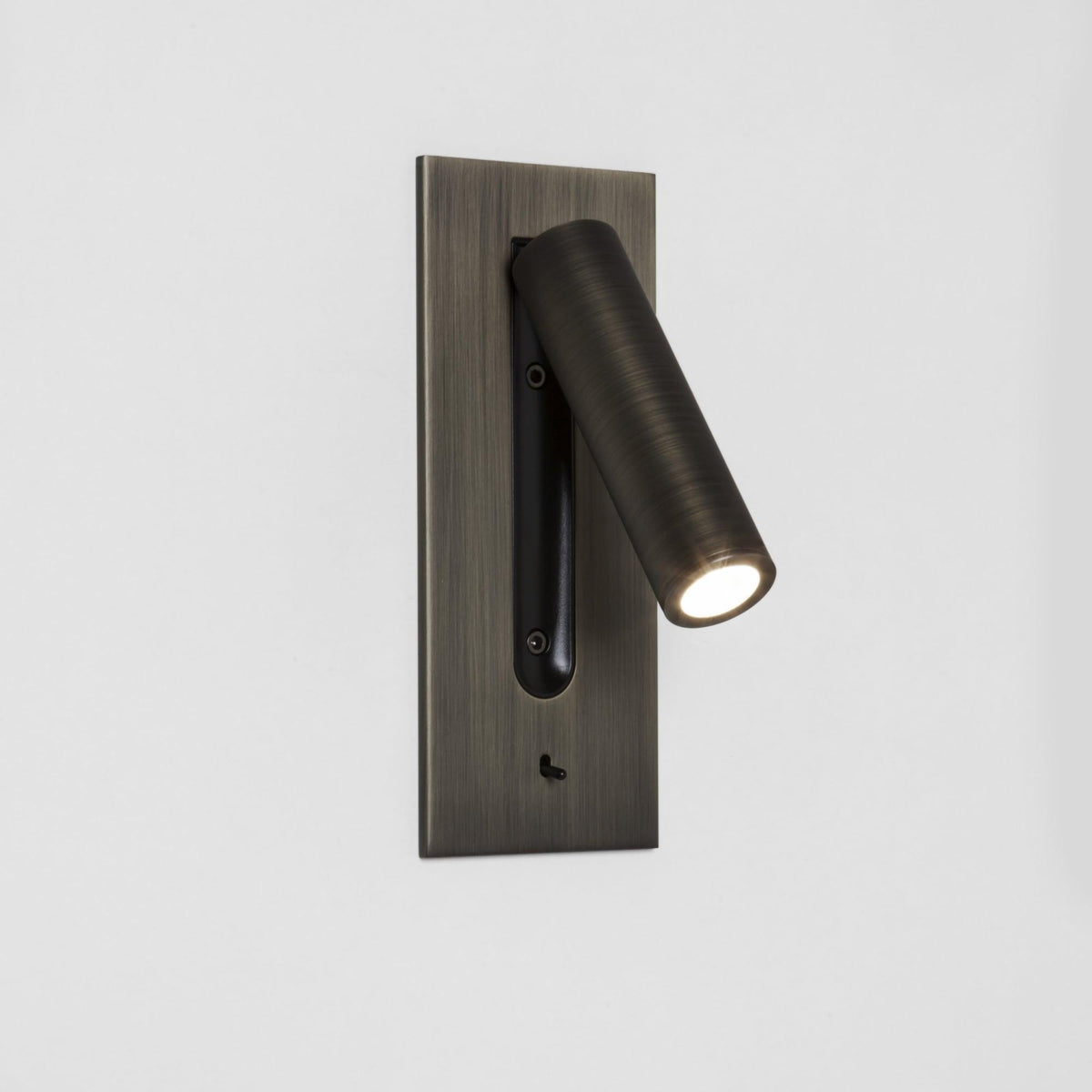 Virixel aplique de pared industrial