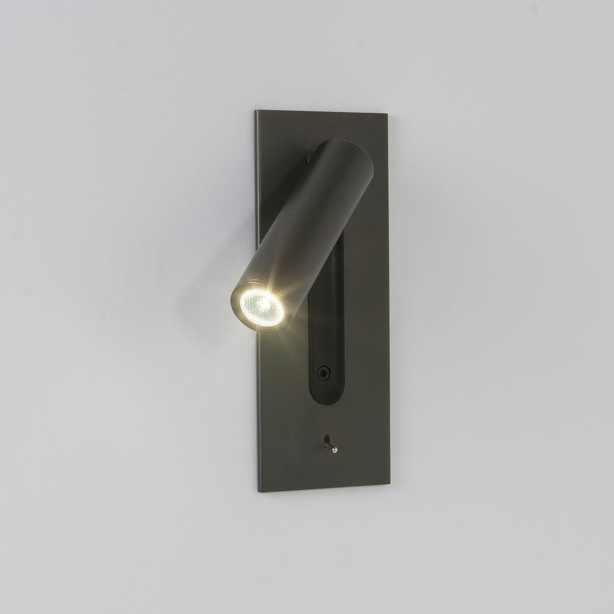 Virixel aplique de pared industrial
