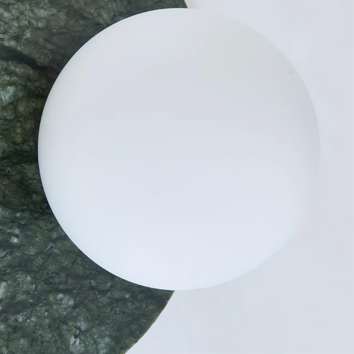 Avi Lámpara de Pared Esférica Minimalista de Mármol