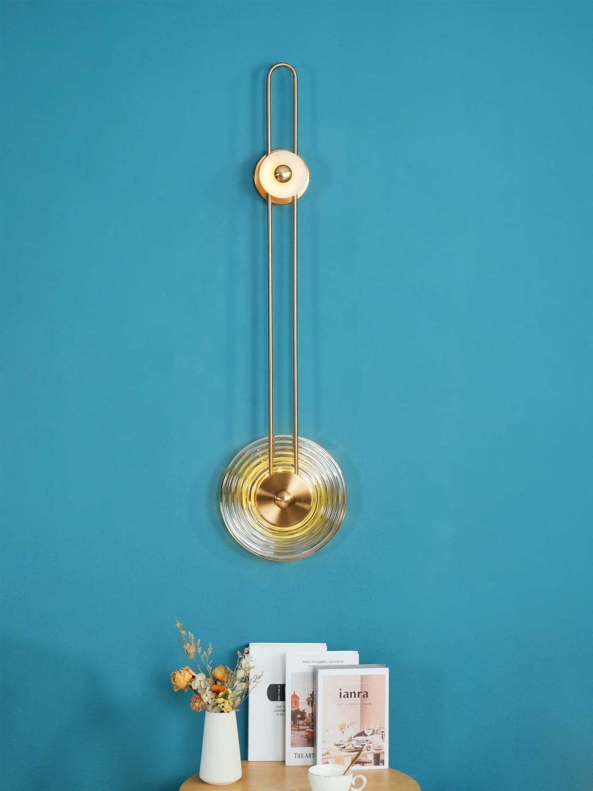 Eiroraria aplique de pared con geometría escultórica en alabastro