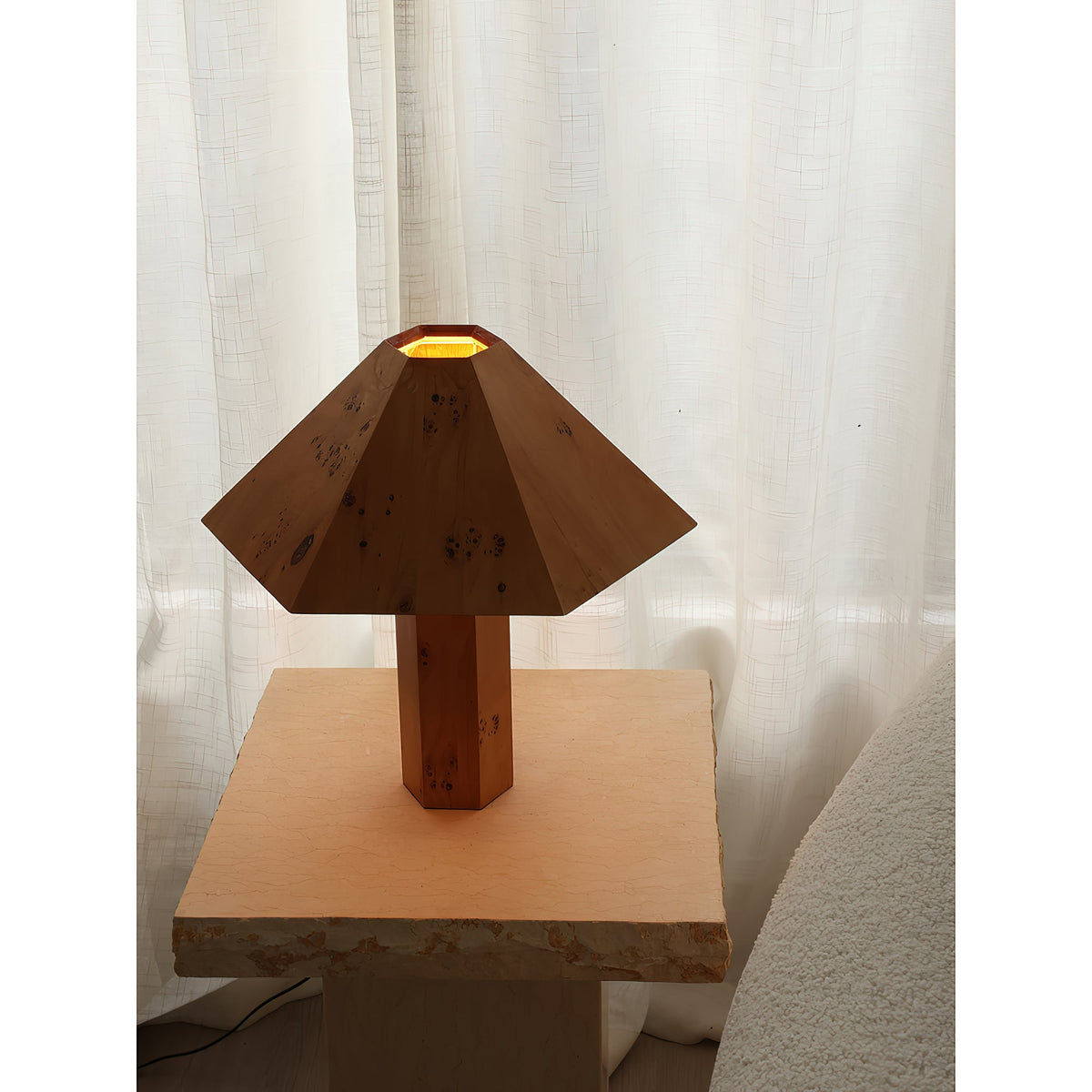 Lorvienne lámpara de mesa