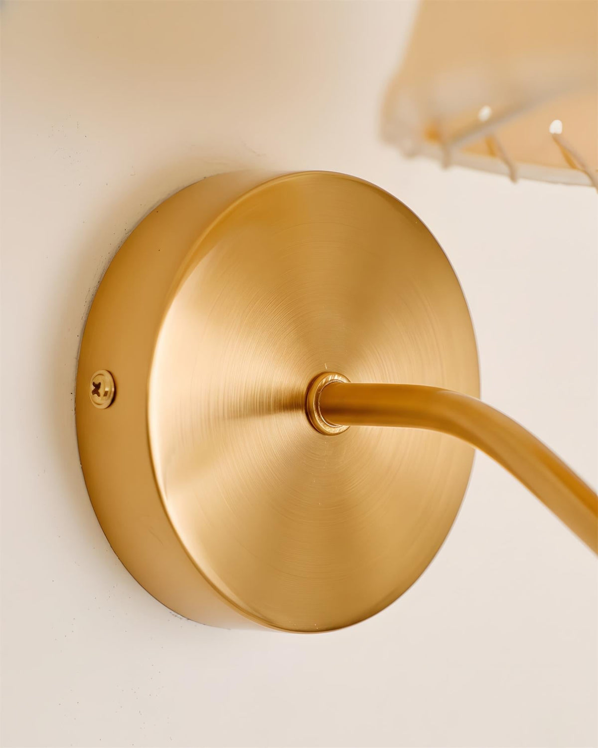 Greer aplique de pared Gentle Bend