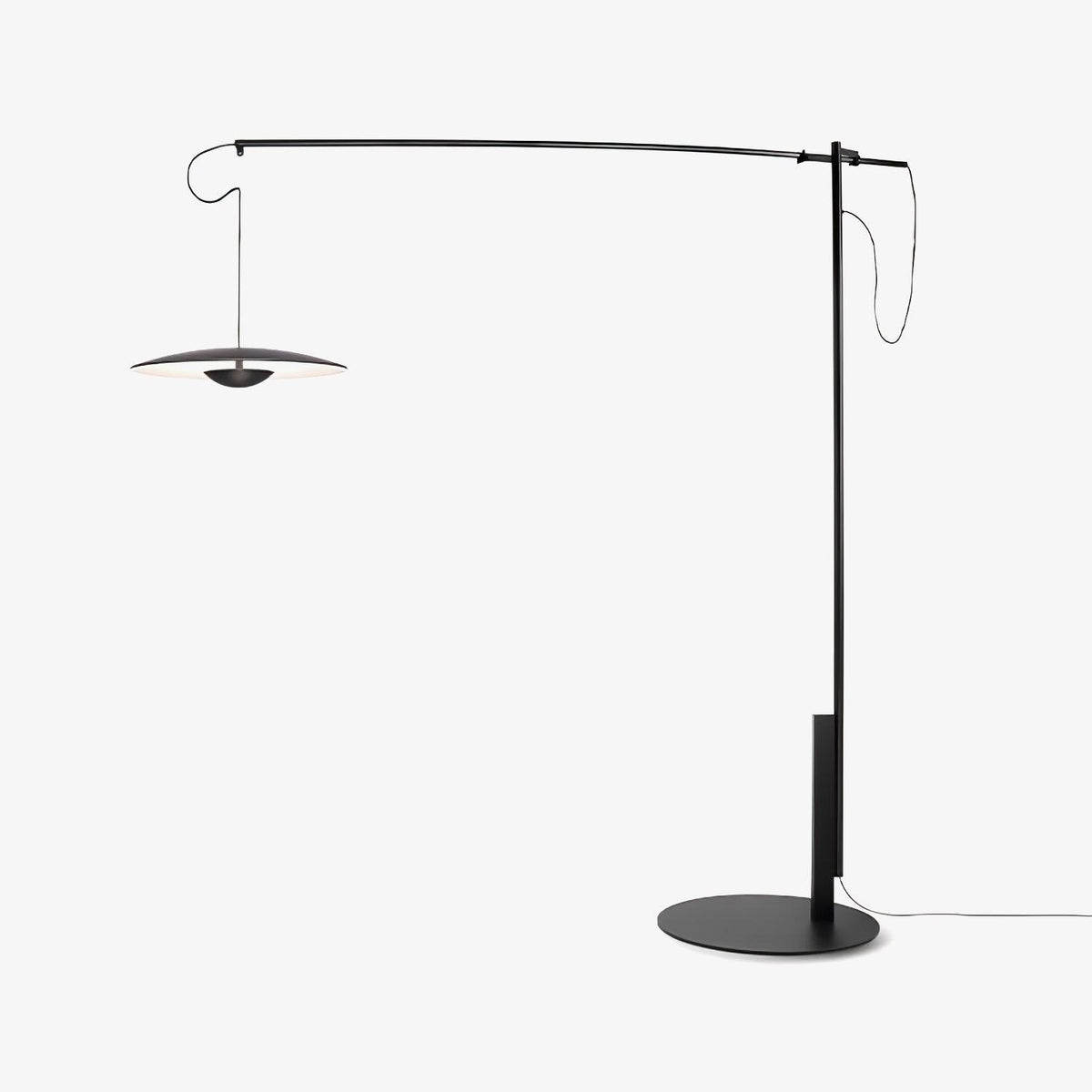 Ferinira lámpara de pie minimalista de aluminio