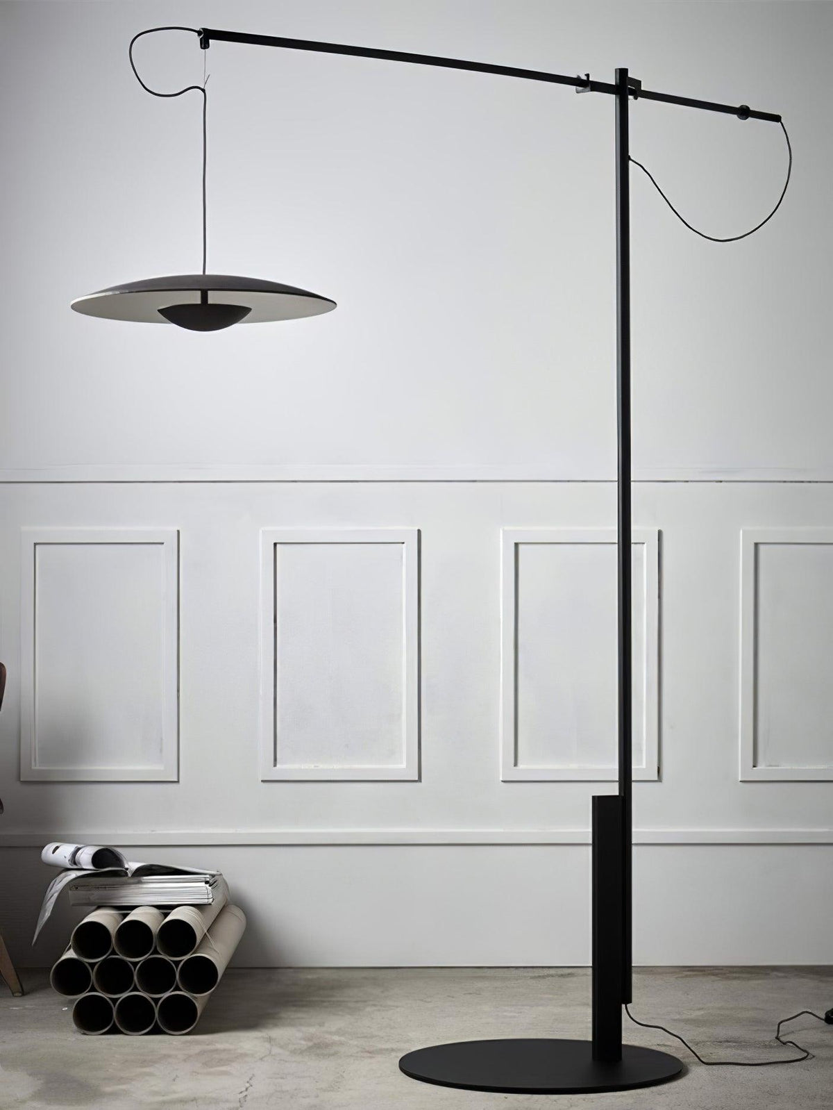 Ferinira lámpara de pie minimalista de aluminio
