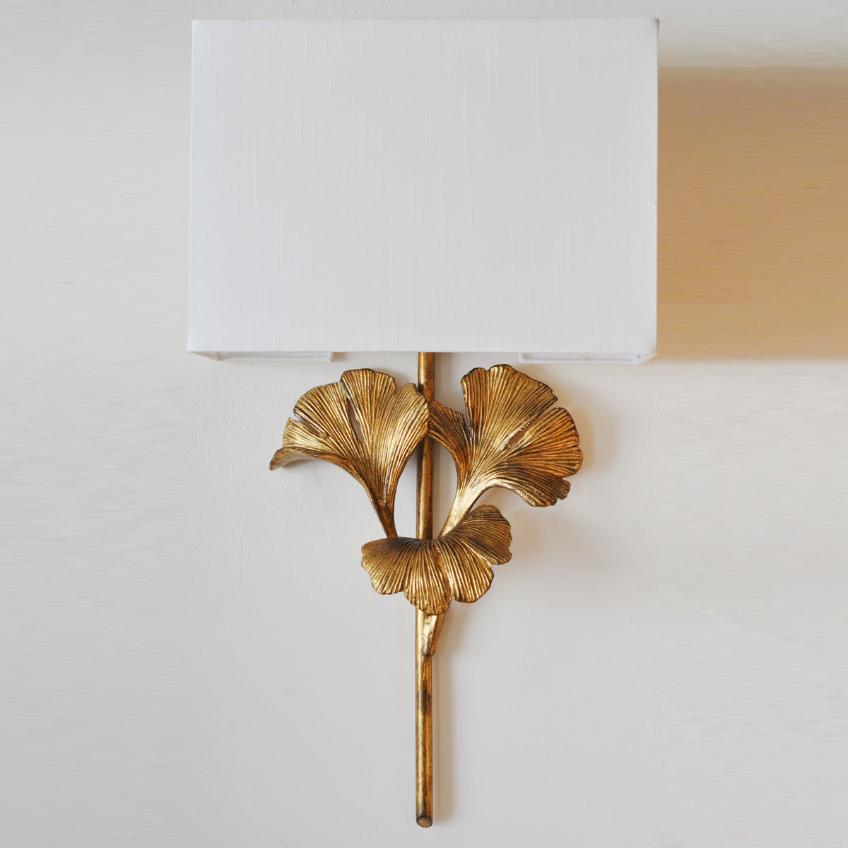 Silva Lámpara de Pared Hoja de Ginkgo