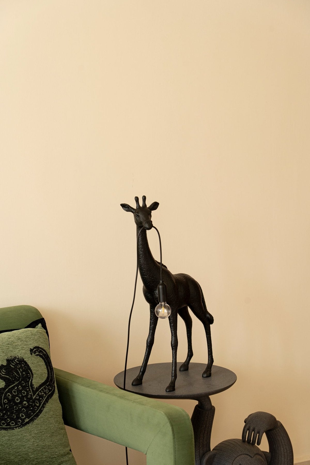 Fexl lámpara de pie de escultura Girafe Royale lujosa