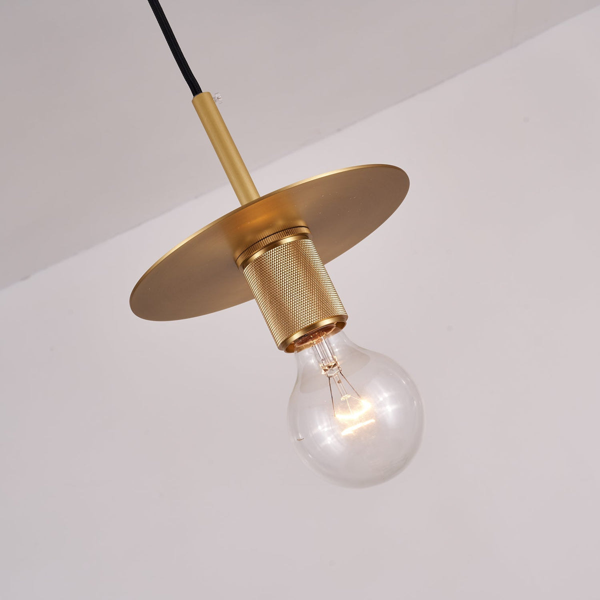 Allirus lámpara colgante moderna minimalista nórdica de latón