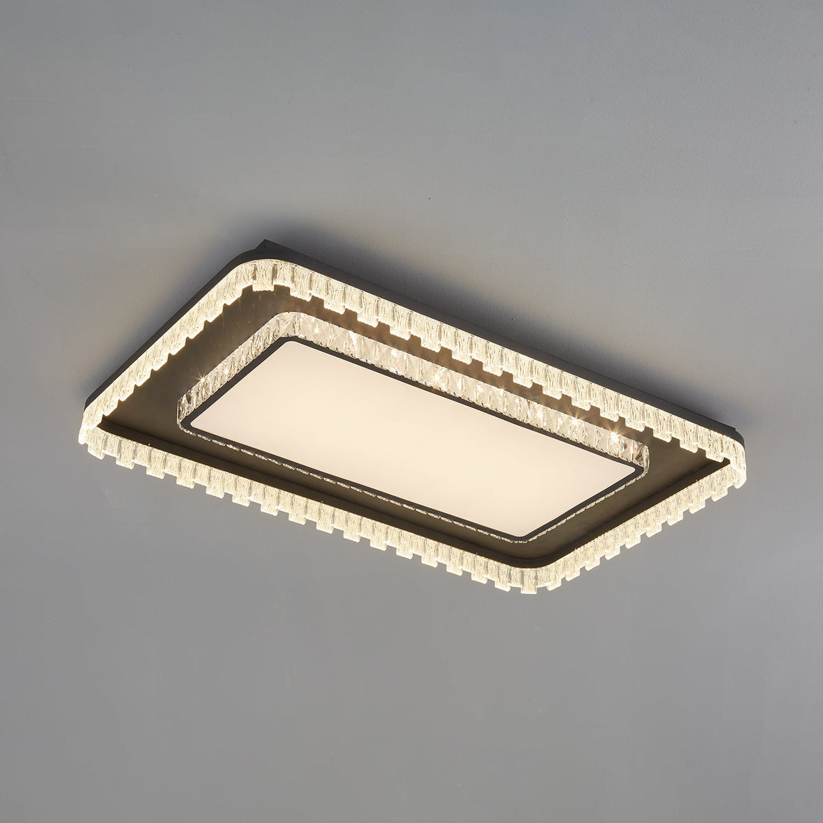Nythee lámpara de techo moderna minimalista de lujo con cristal