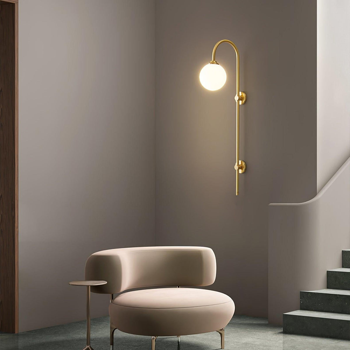 Nyvaris aplique de pared moderno minimalista de vidrio y latón con forma de globo