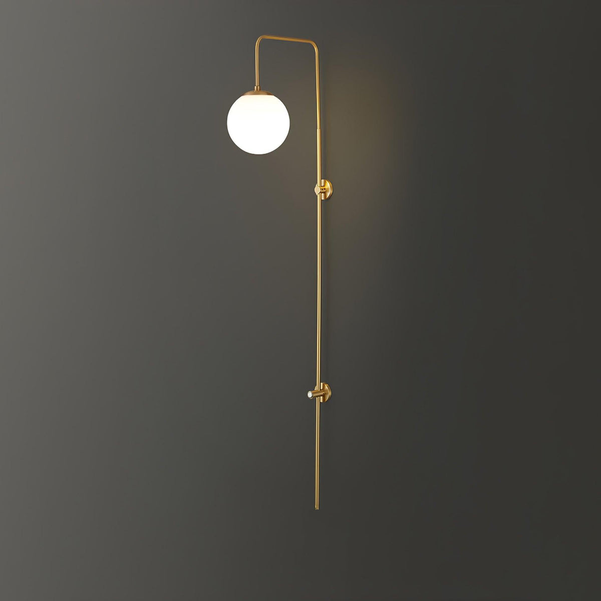 Nyvaris aplique de pared moderno minimalista de vidrio y latón con forma de globo