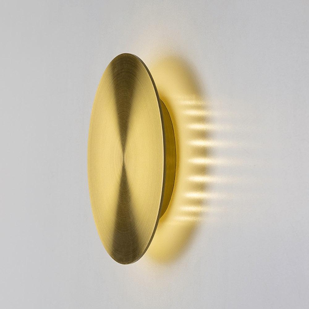 Phelan aplique de pared de latón minimalista
