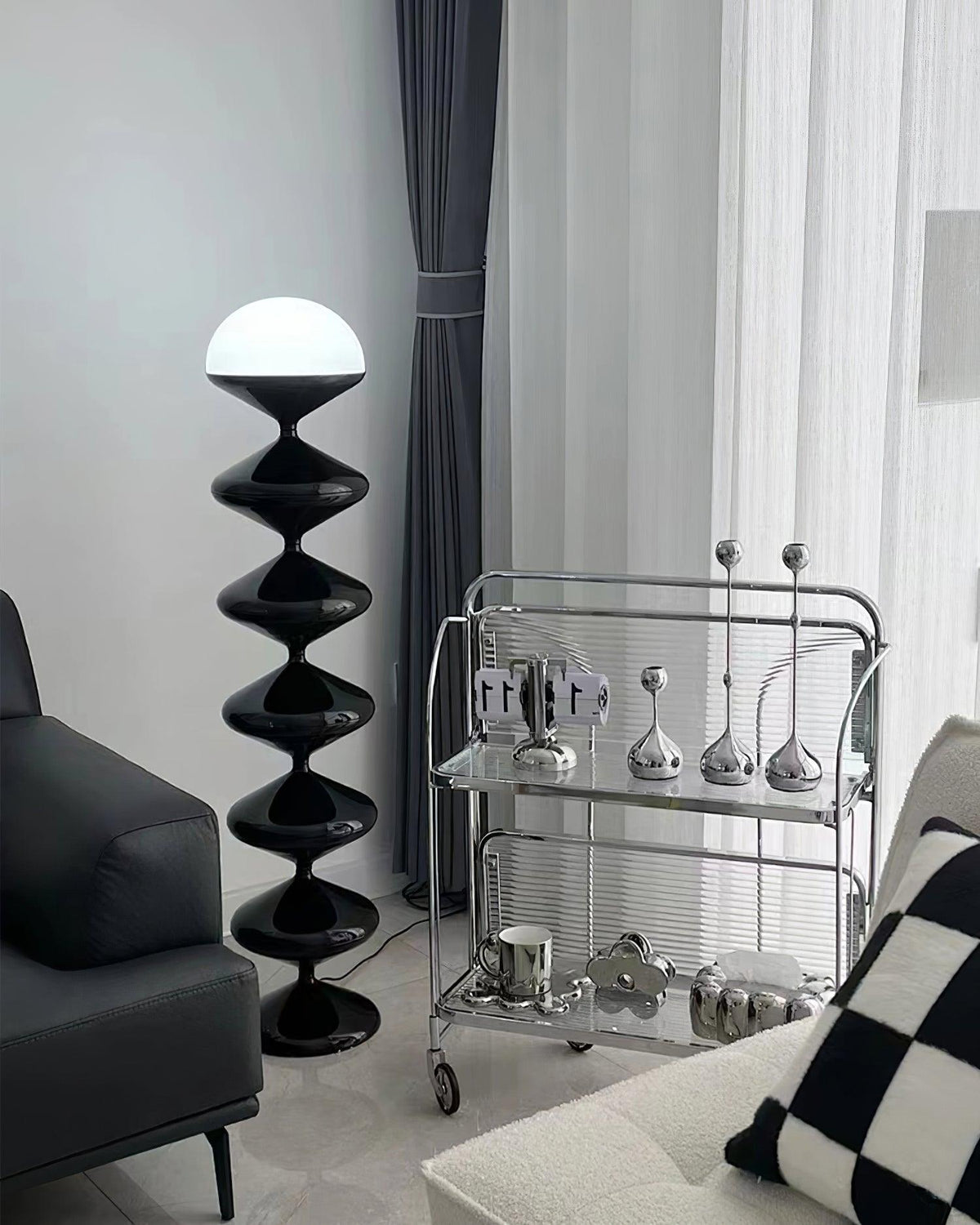Noreriella lámpara de pie