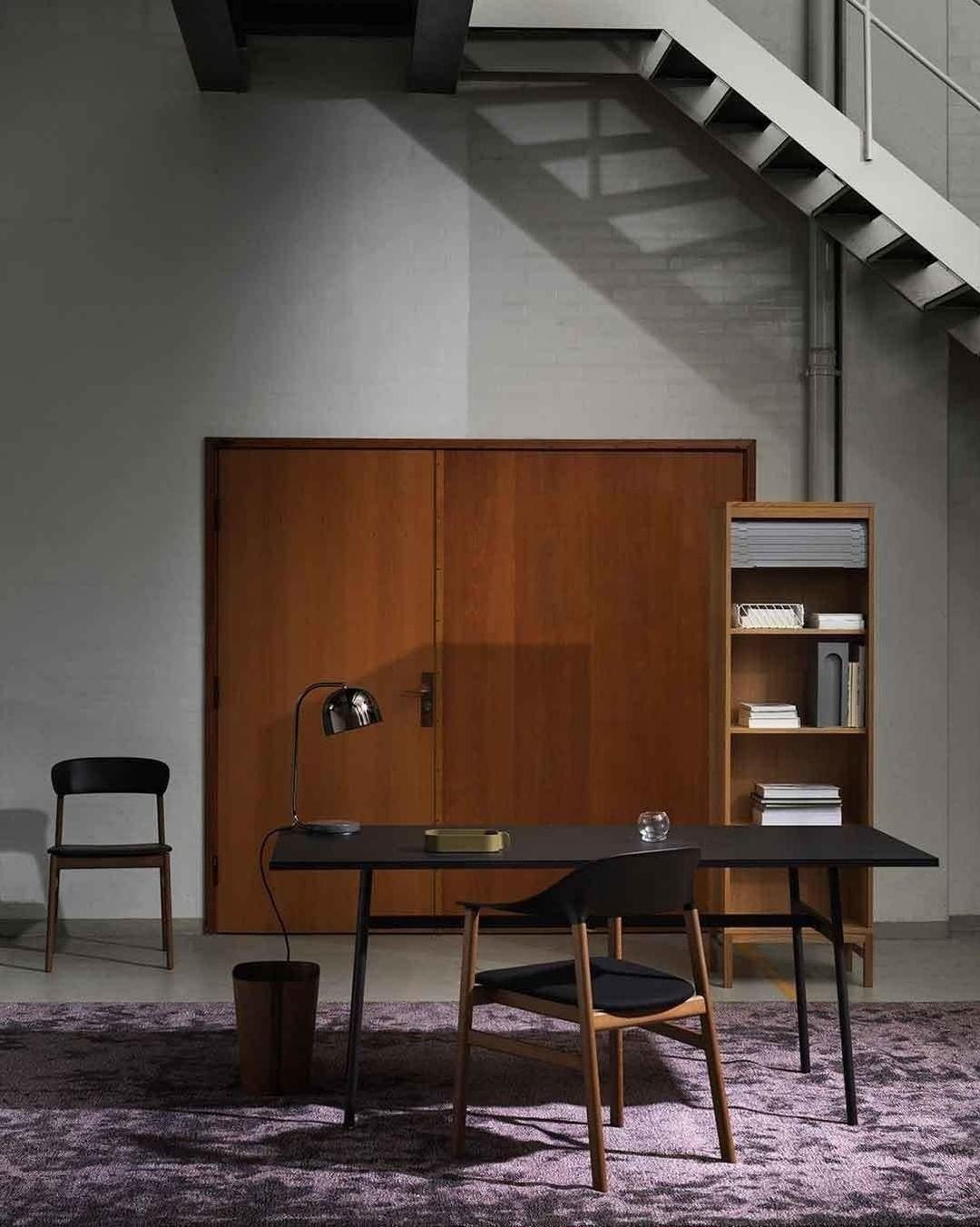 Noroora lámpara de mesa minimalista
