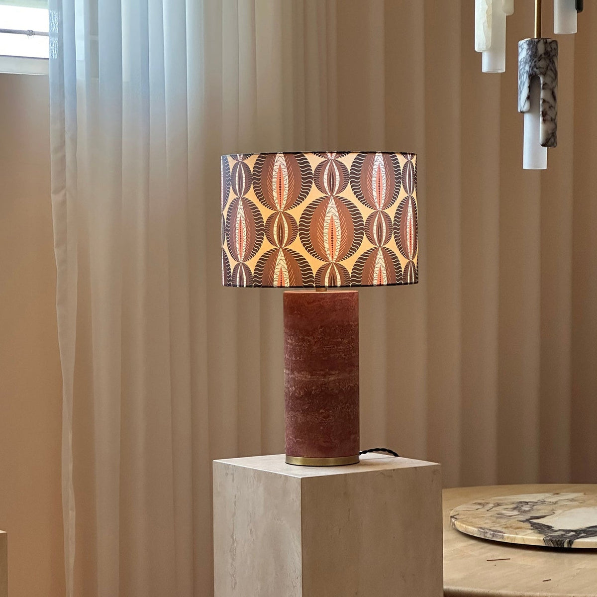 Avenanette lámpara de mesa
