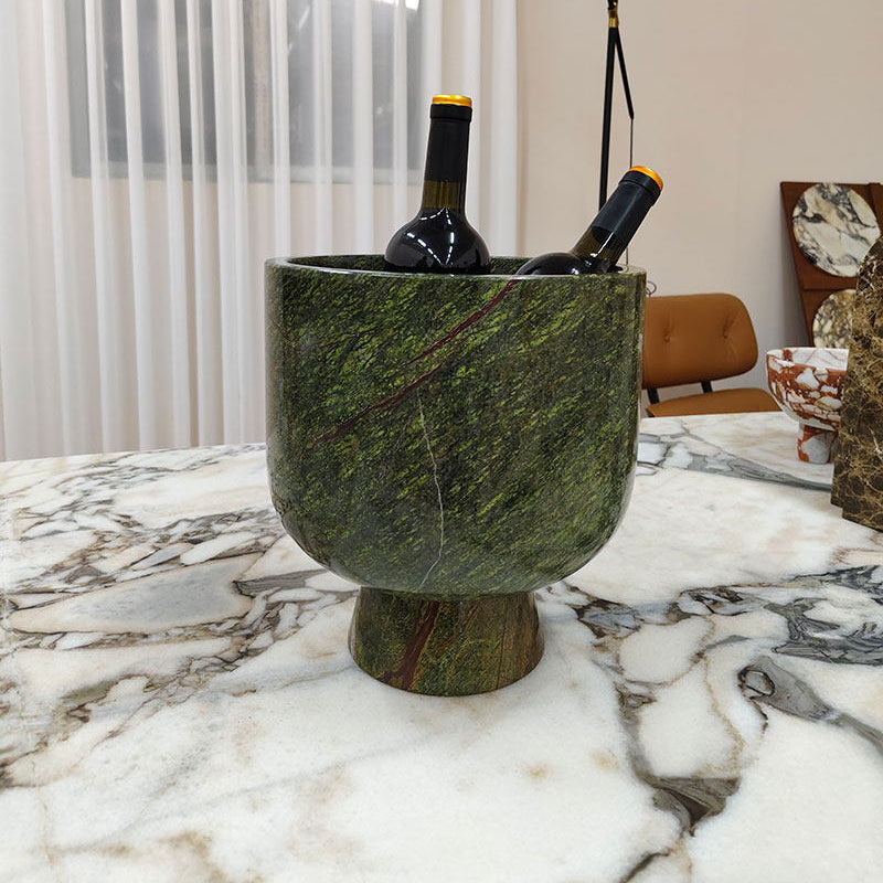 Flima elegante de mármol verde escultórico decorativo para interior