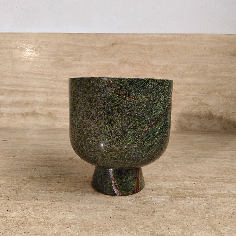 Flima elegante de mármol verde escultórico decorativo para interior