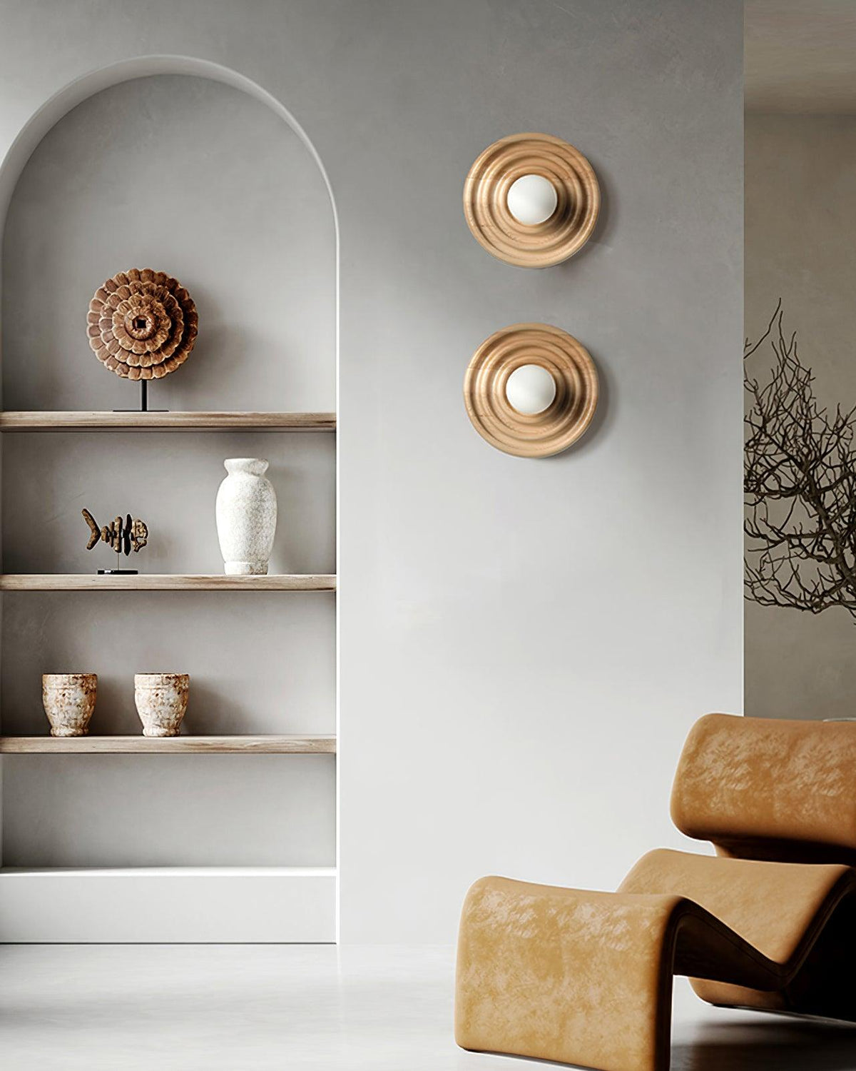Aldinise aplique de pared efecto ondulado con cuerpo de madera de haya y cúpula de vidrio esfera