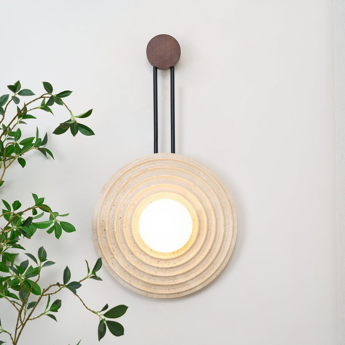 Isoror aplique de pared con anillo en espiral de travertino