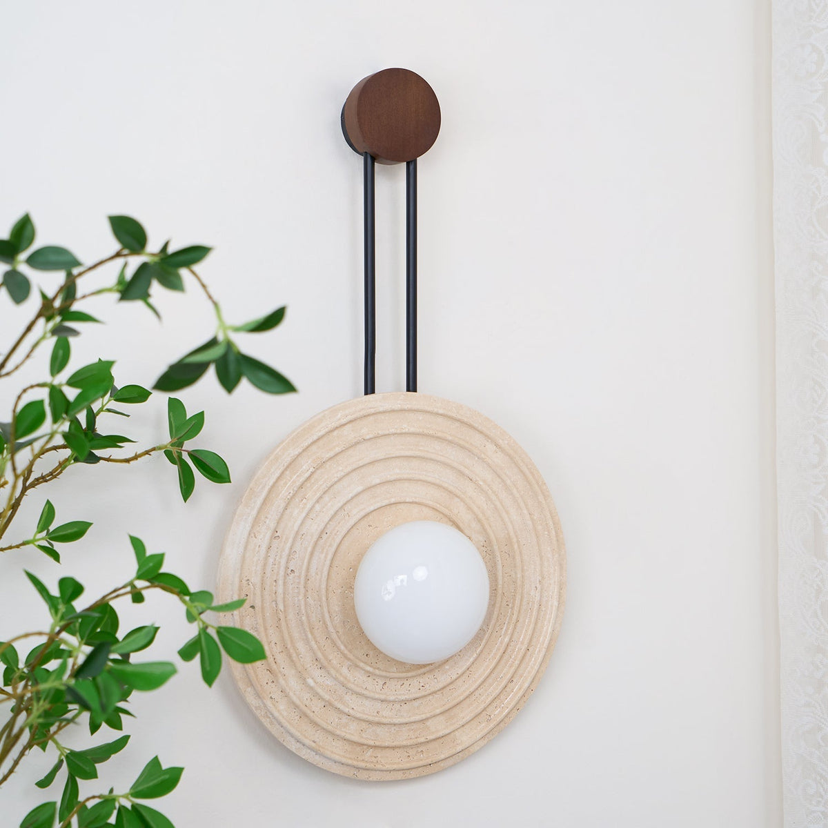 Isoror aplique de pared con anillo en espiral de travertino