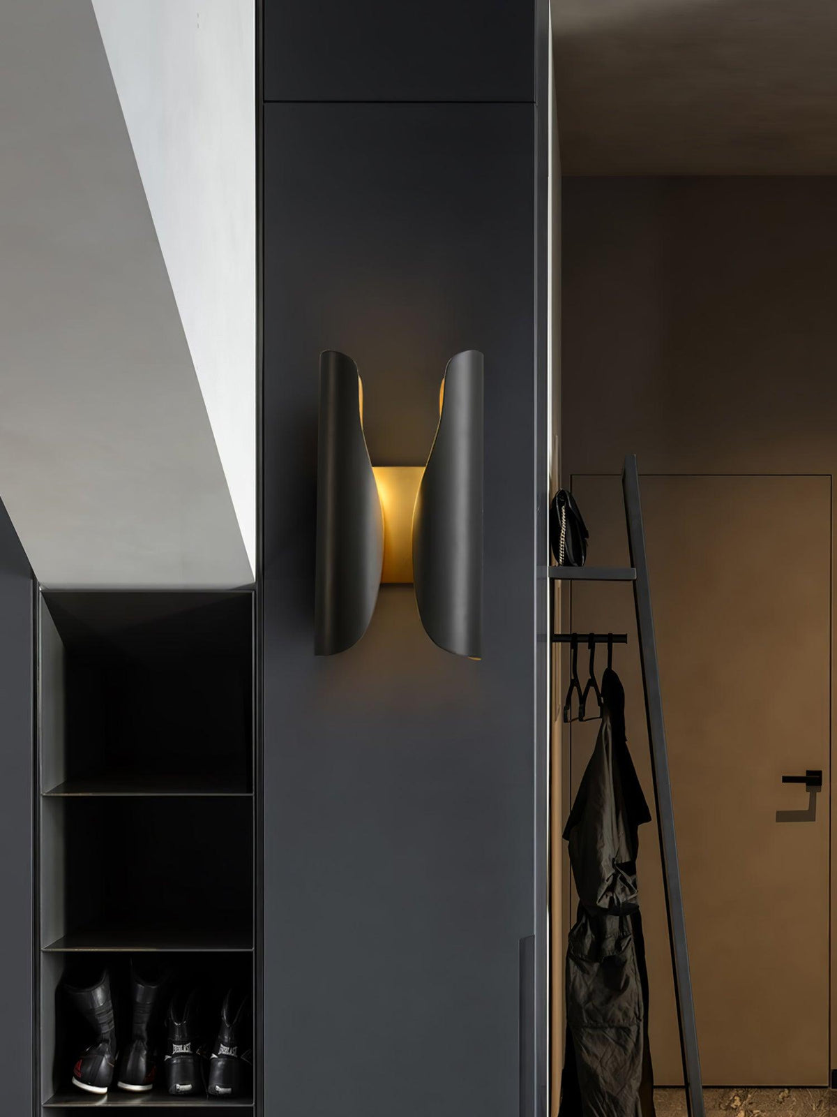 Solthren Guardian aplique de pared