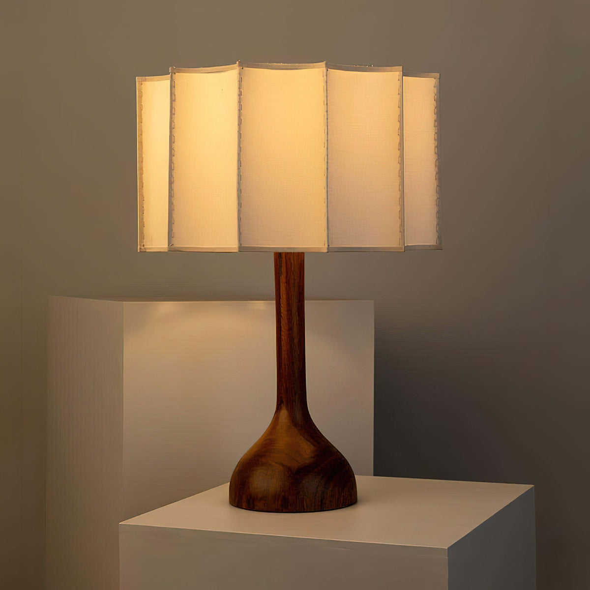 Livenq lámpara de mesa de madera y tejido